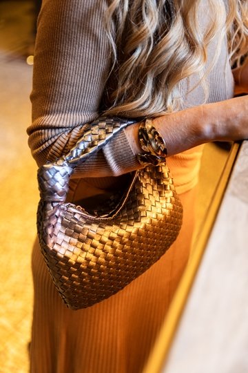 Kimpton Partners with Anthropologie to Alleviate Travel Wardrobe Pack-xiety Anthro x Kimpton Concierge 18